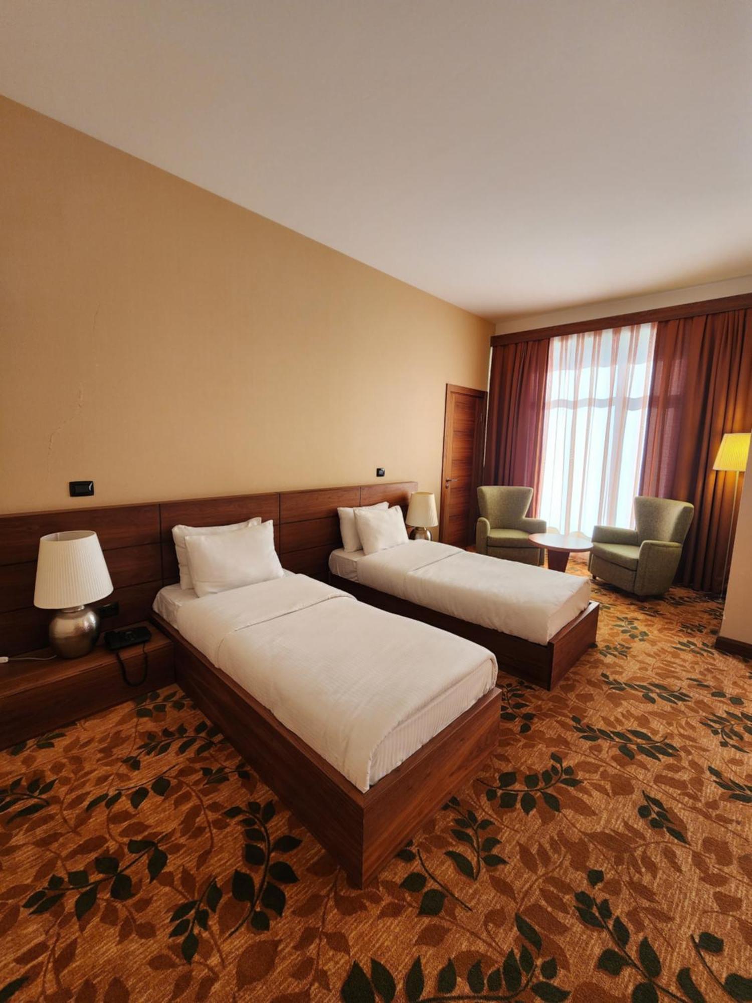 El Resort Hotel Гах Экстерьер фото