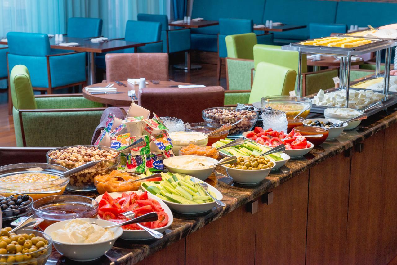 El Resort Hotel Гах Экстерьер фото