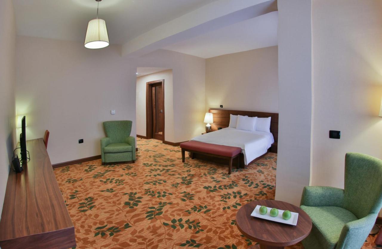 El Resort Hotel Гах Экстерьер фото
